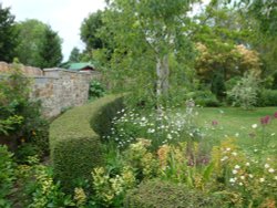 East Lambrook Manor, June 2009 Wallpaper