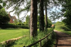 Church Hill, Pishill Wallpaper