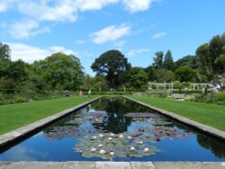 Bodnant Garden, June 2011 Wallpaper