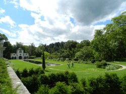 Bodnant Garden, June 2011 Wallpaper