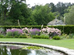 Bodnant Garden, June 2011 Wallpaper