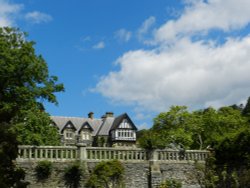 Bodnant Garden, June 2011 Wallpaper