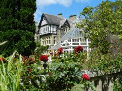 Bodnant Garden, June 2011 Wallpaper