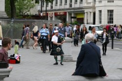 Pat the Piper in Trafalgar Square