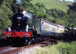 The Gwili Railway near Bronwydd Arms Wallpaper