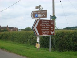 Signposts in Ambion Lane, Sutton Cheney Wallpaper