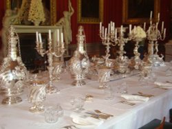 Dining Room Wallpaper