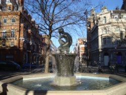 Sloane Square, the Venus Fountain