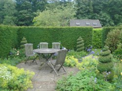 Courtyard Garden at Barnsdale