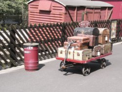 On Ingrow Station Wallpaper