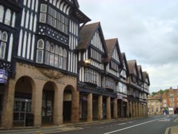 Knifesmithgate Wallpaper