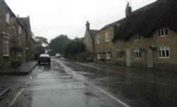 Podington on a wet day Wallpaper