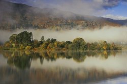 Low mist on Windermere Wallpaper