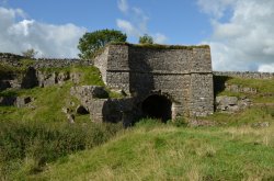 Lime Kiln, near Thorpe Wallpaper