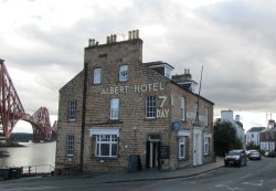 Albert Hotel