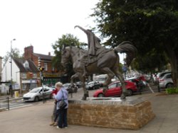 Banbury, the monument Wallpaper