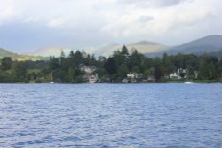 The Sun shines on those in high places. Wallpaper