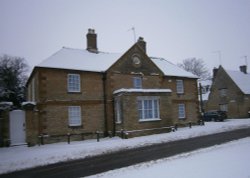 Podington Winter scene Wallpaper