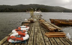 Bowness pier Wallpaper