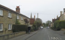 Podington on a wet day Wallpaper