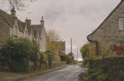 Kingscote Village Wallpaper