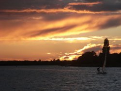 Sunset at Oulton Broad Wallpaper
