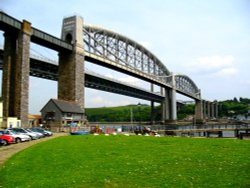 Brunels Saltash railway bridge Wallpaper