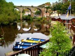 Boats for hire near Knaresborough viaduct Wallpaper