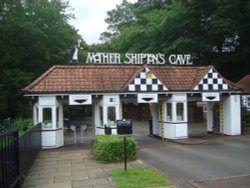 Entrance to Mother Shipton's Cave Wallpaper