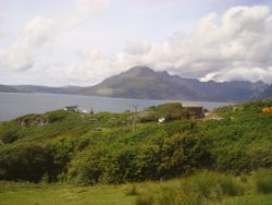 Sgurr nan Eag across Loch Scavaig Wallpaper
