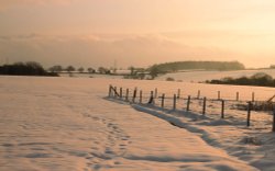 Kingsbury Water Park Wallpaper