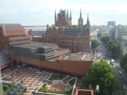 St Pancras Station area Wallpaper