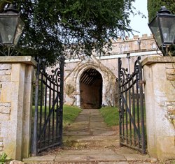 Duddington Wallpaper