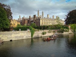 Along the River Cam, Cambridge Wallpaper