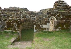 Castle remains Wallpaper