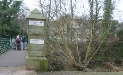 Flood information Wallpaper