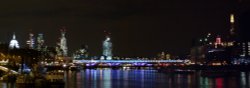 River Thames at night Wallpaper