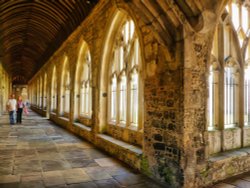 Chichester Cathedral Cloister Wallpaper
