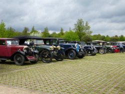 The line up. Wallpaper