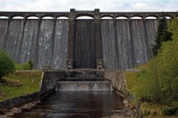 Claerwen Dam, Elan Valley