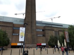Tate Modern, South Bank, London Wallpaper