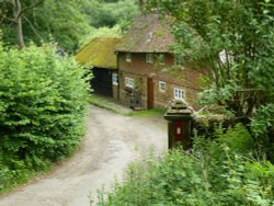 The Cottage with it's own postbox Wallpaper