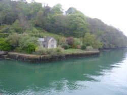 Quay Cottage Wallpaper