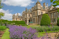 Stoke Rochford Wallpaper