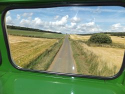 Ford Country Lane, Cotswolds. Wallpaper