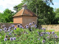 Eastcote House Gardens Wallpaper