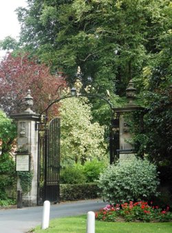 The gates of Dunchurch Park Hotel