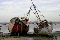 Old Wrecks at West Mersea Wallpaper