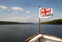 SS Swan Union Jack Wallpaper