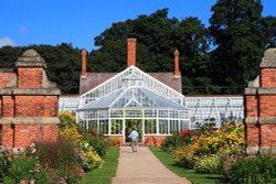 Victorian Greenhouse at Clumber Pak Wallpaper
